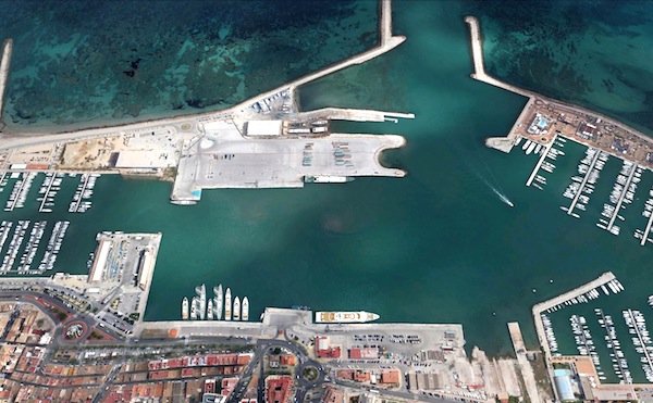 Image for article Refit activity increases in Port Denia, Spain